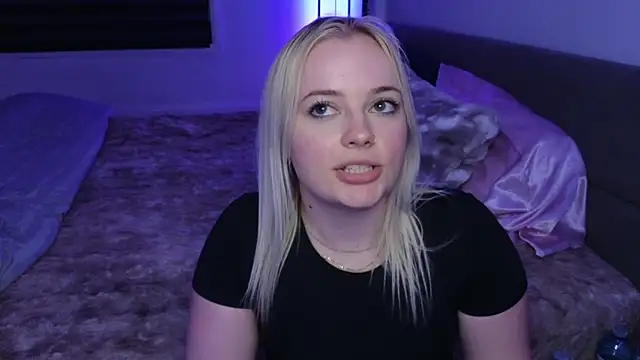 Snapshot of margot_robbie7 chatting on February 26, 2026, 12:53 am margot robbie7 online show from February 26, 2026, 12:53 am