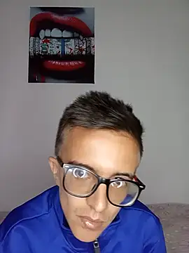 Snapshot of Krbaby2025 chatting on March 30, 2026, 10:33 pm Krbaby2025 online show from March 30, 2026, 10:33 pm