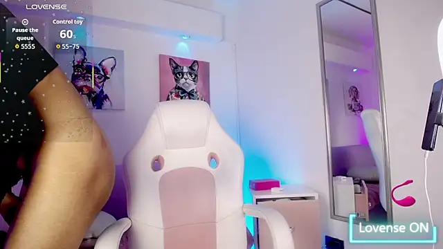 Snapshot of SamyJhomson chatting on January 9, 2026, 3:20 am SamyJhomson online show from January 9, 2026, 3:20 am