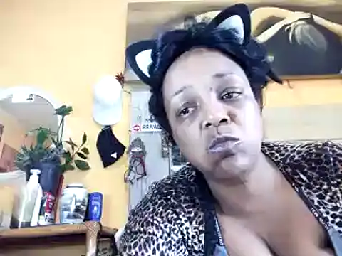 Snapshot of Tatyhotevony chatting on March 20, 2025, 9:56 pm Tatyhotevony online show from March 20, 2025, 9:56 pm