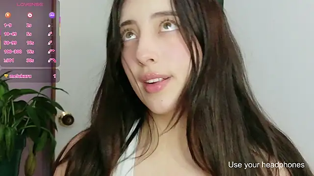 Rebbecawhite meow online show from March 25, 2026, 11:55 pm