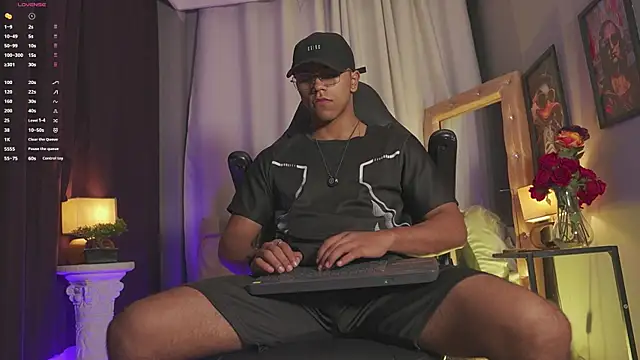 Colstorw  online show from April 10, 2026, 10:42 am