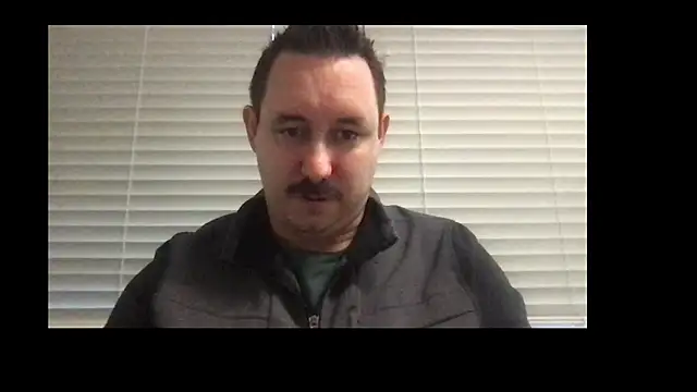 danejackson2025 online show from December 18, 2025, 5:19 pm