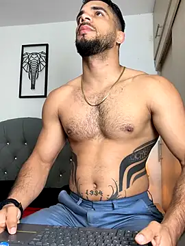 Maximiliano ford online show from October 22, 2025, 10:48 am