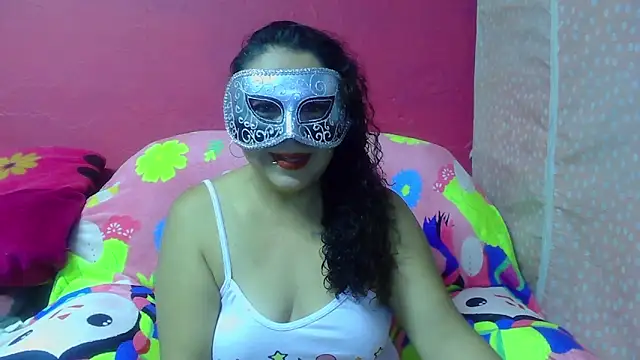 Snapshot of Pequitas_sexi chatting on October 8, 2025, 5:27 am Pequitas sexi online show from October 8, 2025, 5:27 am