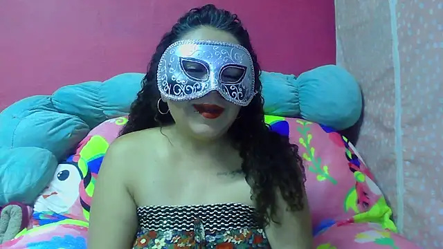 Snapshot of Pequitas_sexi chatting on October 9, 2025, 5:05 am Pequitas sexi online show from October 9, 2025, 5:05 am