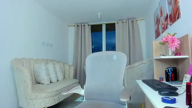 karol f00x online show from February 3, 2026, 11:15 am