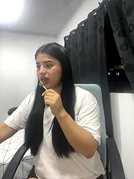 Snapshot of pareja_curiosa19 chatting on December 5, 2025, 1:03 am pareja curiosa19 online show from December 5, 2025, 1:03 am