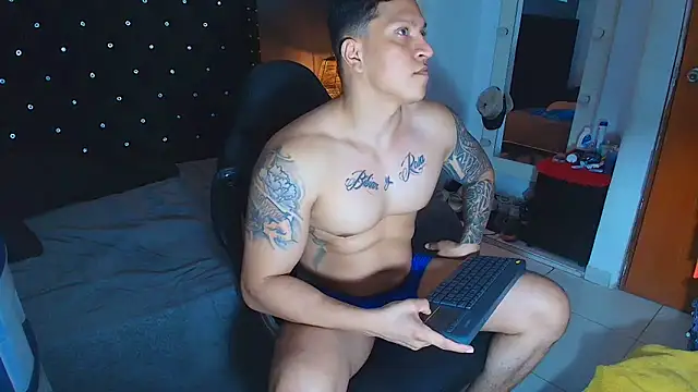 ethan dalton  online show from December 2, 2025, 3:23 am