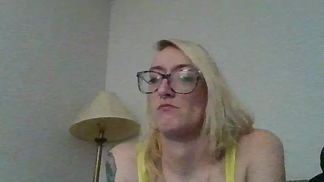 Snapshot of Kittaekatt chatting on February 5, 2026, 3:55 am Kittaekatt online show from February 5, 2026, 3:55 am