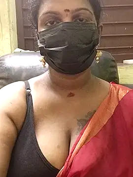 poojaa-rani online show from November 3, 2025, 5:25 pm