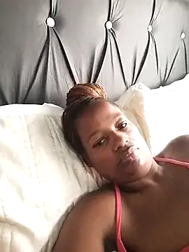 Snapshot of sexylira chatting on November 14, 2025, 9:41 am sexylira online show from November 14, 2025, 9:41 am