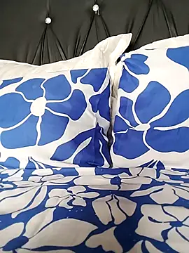 Snapshot of sexylira chatting on March 31, 2026, 11:43 am sexylira online show from March 31, 2026, 11:43 am