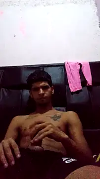 317894 online show from November 13, 2025, 3:55 pm