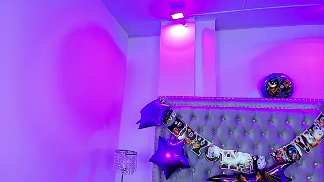 Lia adamsss online show from November 2, 2025, 3:42 am