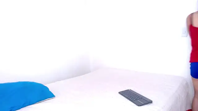 sharon sexy  online show from October 27, 2025, 6:23 pm