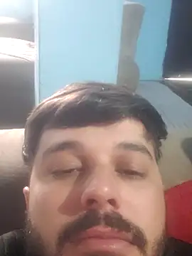 Snapshot of JDIAS94 chatting on December 17, 2025, 2:12 pm JDIAS94 online show from December 17, 2025, 2:12 pm