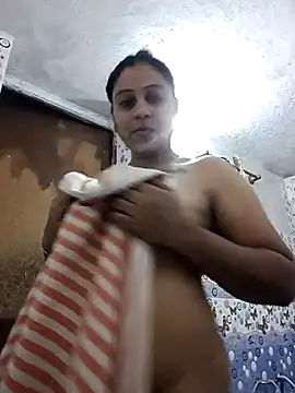 Snapshot of JENNIFERtamil chatting on February 21, 2026, 8:26 am JENNIFERtamil online show from February 21, 2026, 8:26 am