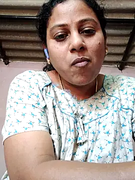 Snapshot of JENNIFERtamil chatting on March 21, 2026, 7:46 am JENNIFERtamil online show from March 21, 2026, 7:46 am
