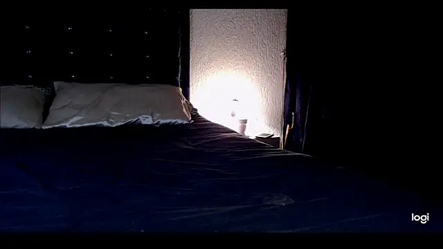 Snapshot of andrea_gomes_ chatting on September 28, 2025, 8:09 am andrea gomes  online show from September 28, 2025, 8:09 am
