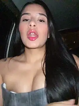andrea gomes  online show from June 21, 2026, 7:22 am