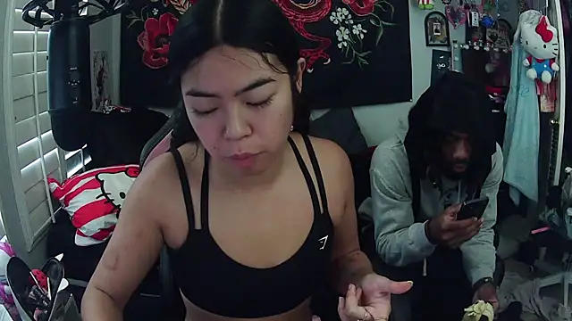 Cum4Cchyna online show from October 6, 2025, 5:10 pm