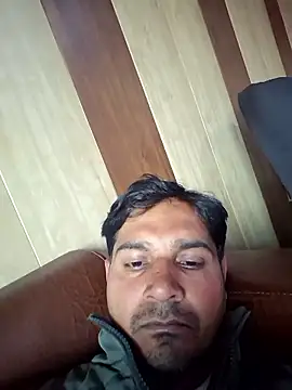 johnny8731 online show from January 18, 2026, 9:02 am