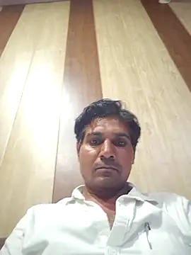 johnny8731 online show from March 9, 2026, 1:37 pm