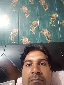 Snapshot of johnny8731 chatting on June 23, 2026, 6:50 pm johnny8731 online show from June 23, 2026, 6:50 pm