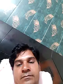 Snapshot of johnny8731 chatting on June 27, 2026, 6:46 pm johnny8731 online show from June 27, 2026, 6:46 pm