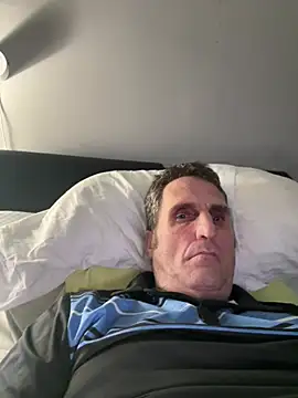 Snapshot of Bw3322 chatting on March 24, 2026, 5:12 am Bw3322 online show from March 24, 2026, 5:12 am