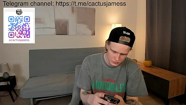 Snapshot of Cactus__James chatting on March 21, 2025, 3:24 pm Cactus  James online show from March 21, 2025, 3:24 pm
