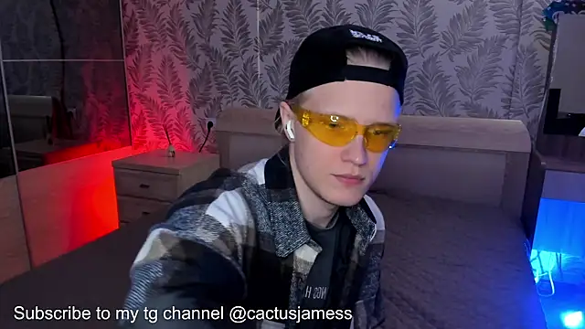 Snapshot of Cactus__James chatting on September 10, 2025, 3:56 pm Cactus  James online show from September 10, 2025, 3:56 pm