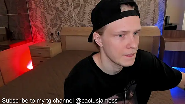 Snapshot of Cactus__James chatting on October 5, 2025, 6:01 am Cactus  James online show from October 5, 2025, 6:01 am