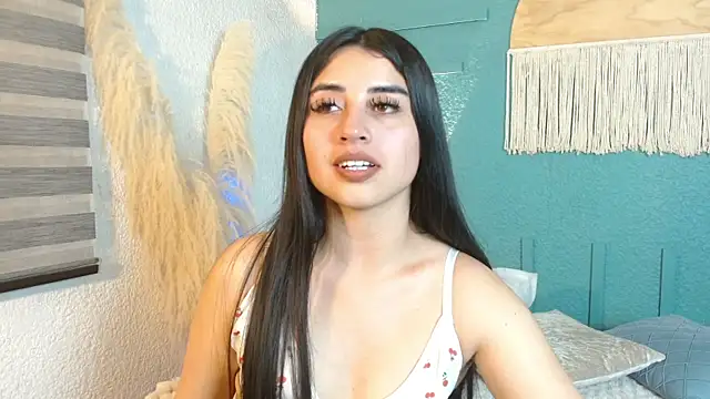 Parker Lee online show from November 8, 2025, 12:44 am