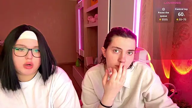 camgirl xxx online show from February 19, 2026, 12:23 pm