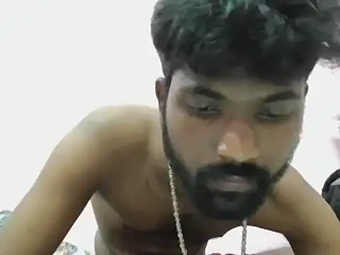 Snapshot of dusky-body chatting on March 18, 2025, 8:26 pm dusky-body online show from March 18, 2025, 8:26 pm