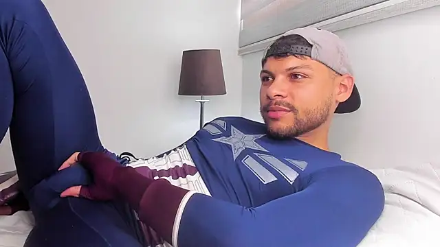 haku kanjy online show from April 15, 2026, 8:20 pm