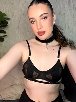 Ariana Sanderss online show from December 3, 2025, 8:40 pm