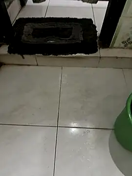 Snapshot of dilu98 chatting on November 26, 2025, 1:28 am dilu98 online show from November 26, 2025, 1:28 am