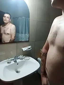 Snapshot of calfran chatting on December 20, 2025, 9:27 am calfran online show from December 20, 2025, 9:27 am