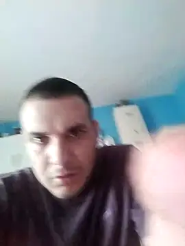 Snapshot of calfran chatting on February 6, 2026, 2:20 pm calfran online show from February 6, 2026, 2:20 pm