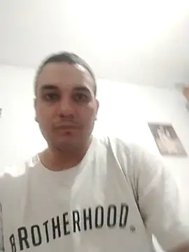 Snapshot of calfran chatting on February 24, 2026, 4:32 am calfran online show from February 24, 2026, 4:32 am