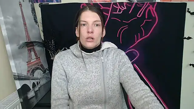 VanessaRey  online show from March 18, 2025, 7:41 am