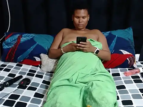 AriesCake online show from March 21, 2025, 9:01 pm