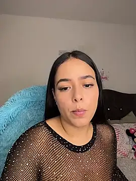 Snapshot of Deepika_padukoneNisha chatting on July 1, 2026, 4:29 pm Deepika padukoneNisha online show from July 1, 2026, 4:29 pm