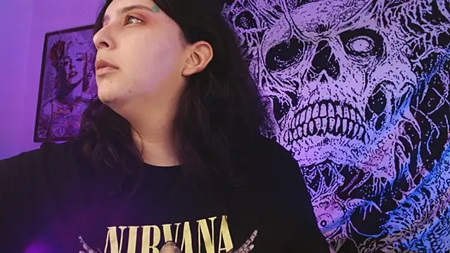 mikaskullcs online show from January 13, 2026, 6:46 pm