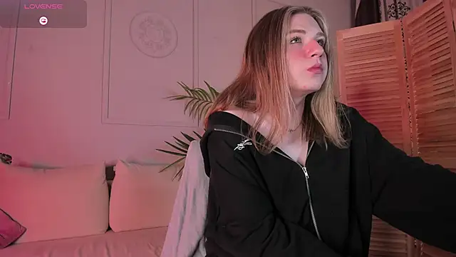 Jes Solar online show from March 18, 2025, 3:20 am