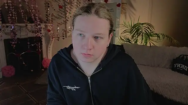 Jes Solar online show from February 21, 2026, 10:22 pm