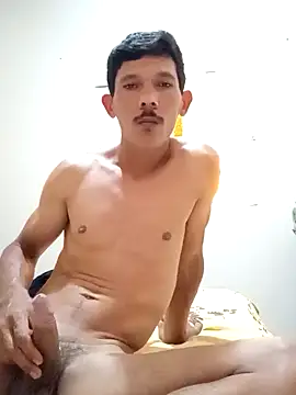 Marcos2402mf online show from April 17, 2026, 4:32 pm